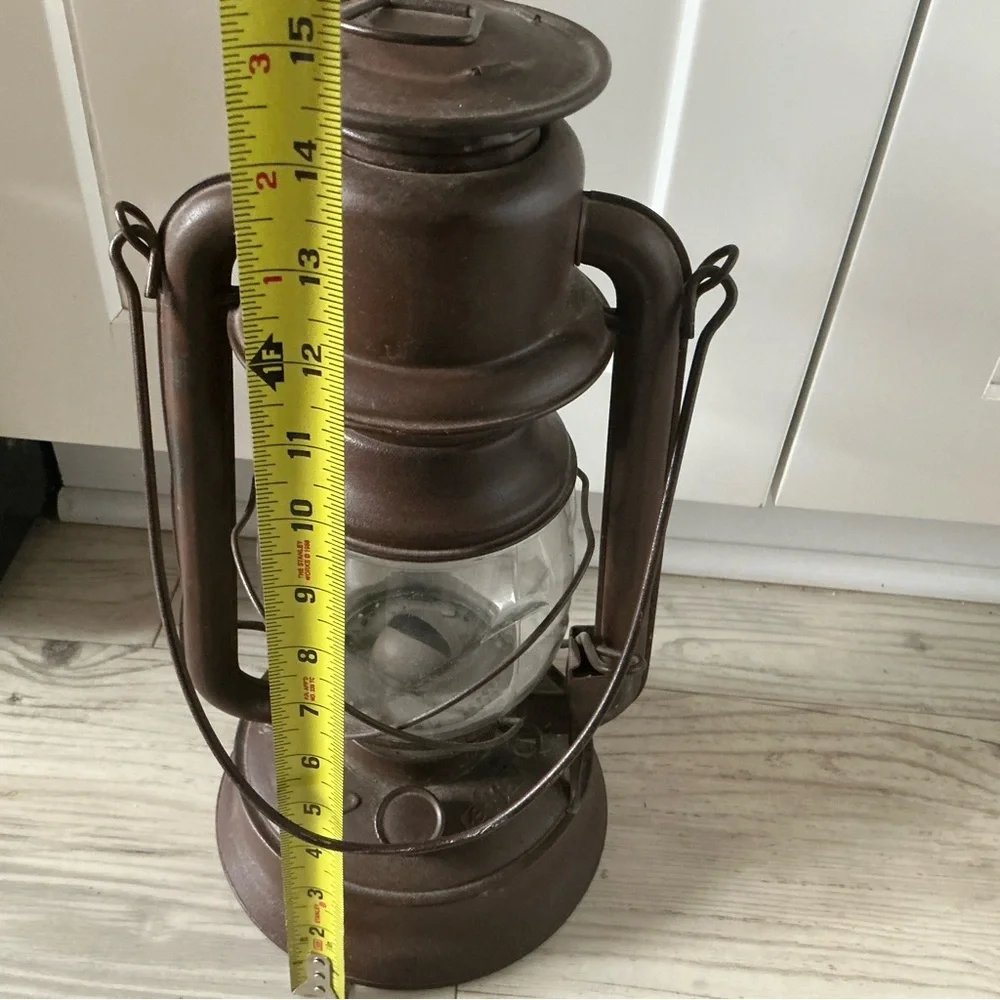 Vintage Dietz No.2 D-lite New York USA original globe kerosene oil lamp lantern